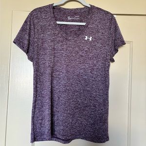 Under Armor Short Sleeve Workout Top - Size Large